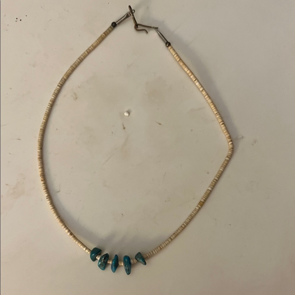 15 Inches Beaded Turquoise Accent Shell Necklace - Women Jewelry